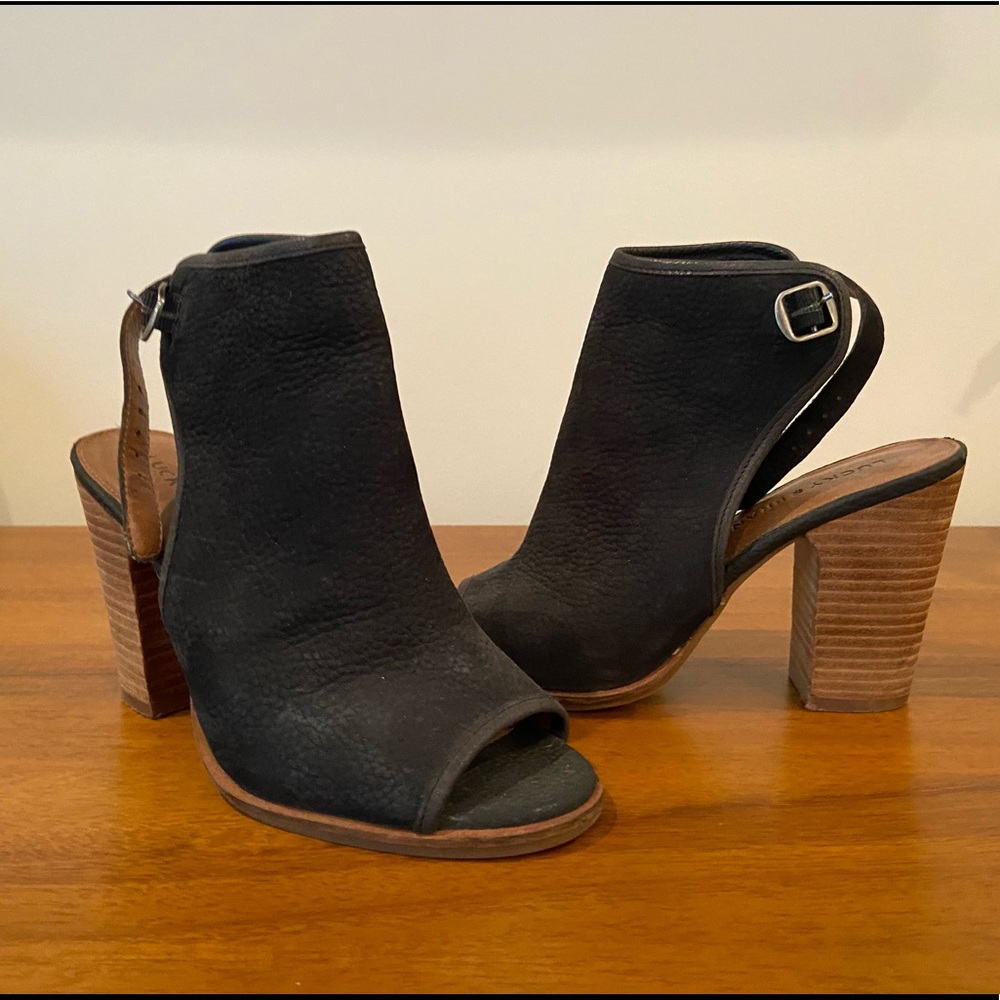 Lucky brand black wedges